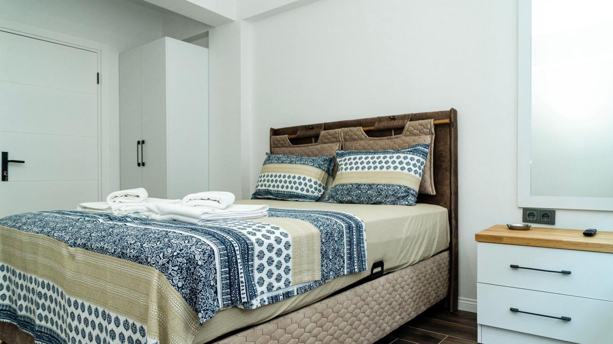 Port Marmaris Rooms ภายนอก รูปภาพ